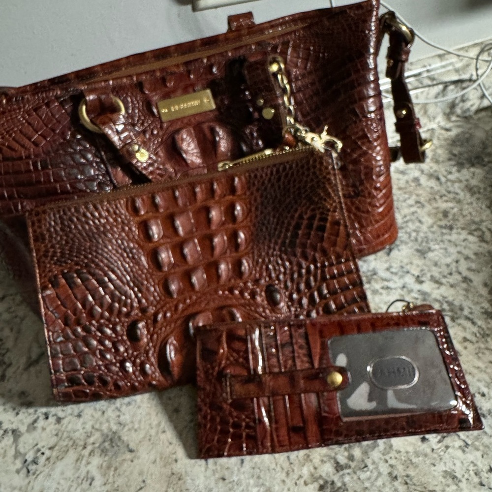 Hand bag